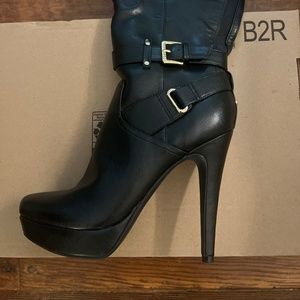 G By Guess Womens High Heel Boots, Botas a la moda Destynn para mujer, con punta